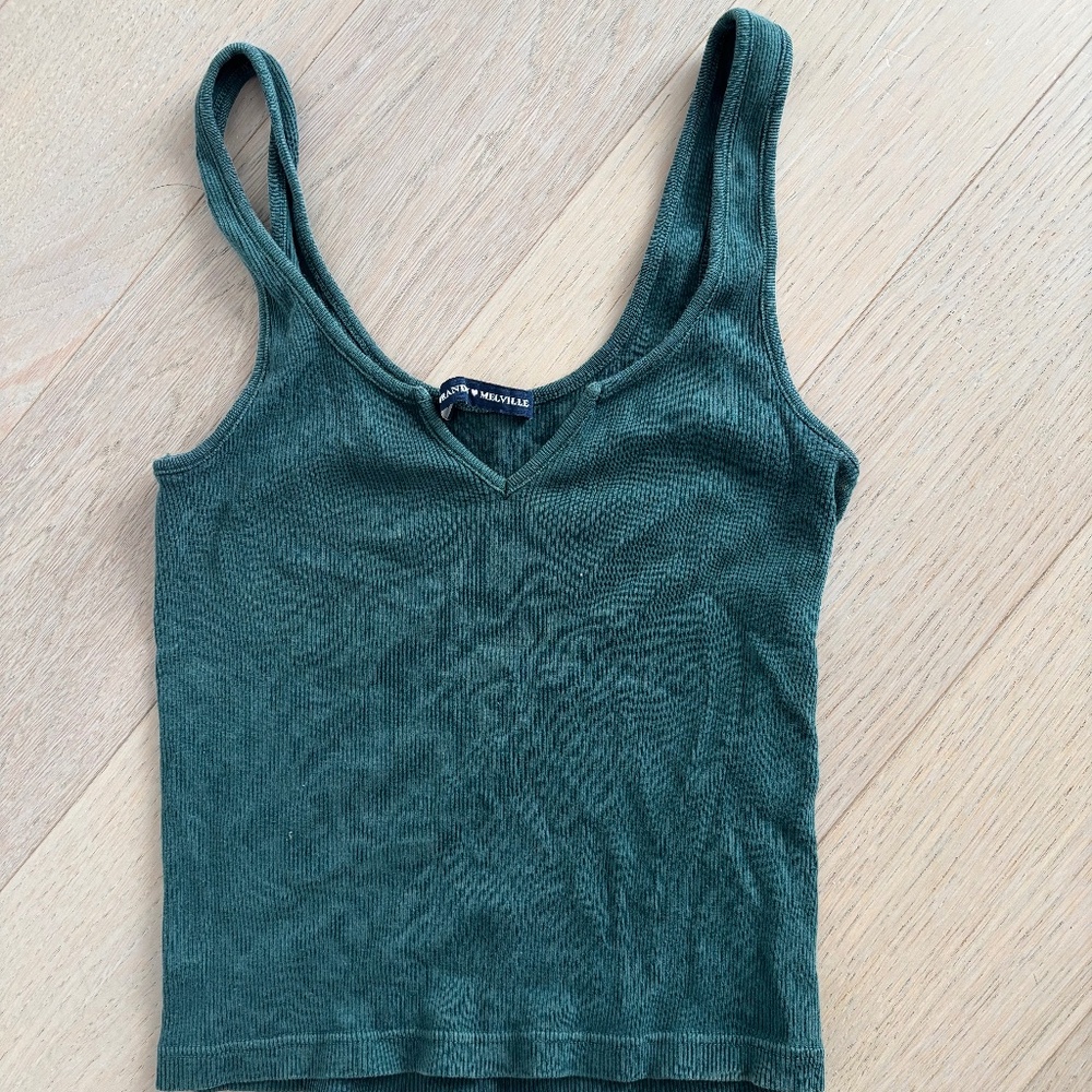 Brandy Melville tank - Picture 1 of 1